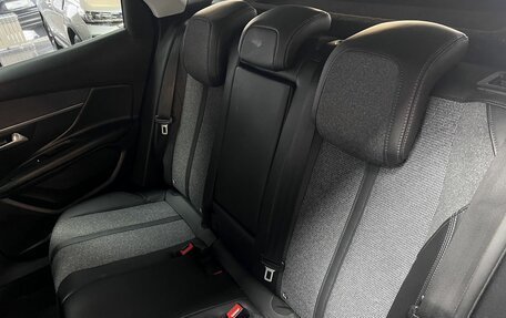 Peugeot 3008 II, 2017 год, 1 545 000 рублей, 10 фотография