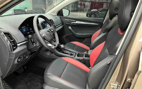 Skoda Karoq I, 2025 год, 2 650 000 рублей, 9 фотография