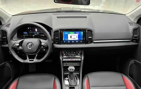 Skoda Karoq I, 2025 год, 2 650 000 рублей, 7 фотография