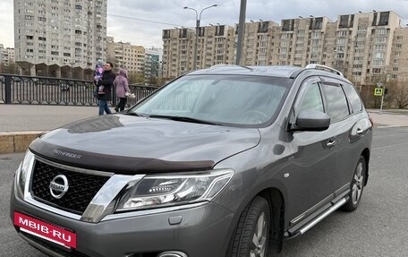 Nissan Pathfinder, 2015 год, 1 850 000 рублей, 4 фотография
