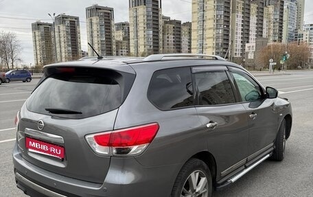 Nissan Pathfinder, 2015 год, 1 850 000 рублей, 5 фотография