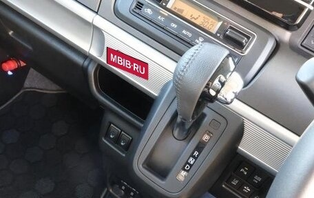 Suzuki Spacia, 2022 год, 890 000 рублей, 21 фотография