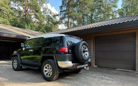 Toyota FJ Cruiser, 2022 год, 7 300 000 рублей, 4 фотография