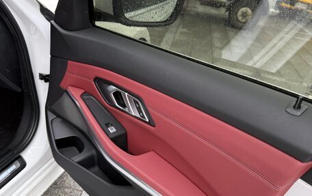 BMW 3 серия, 2023 год, 3 880 000 рублей, 11 фотография