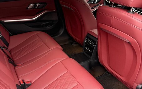 BMW 3 серия, 2023 год, 3 880 000 рублей, 12 фотография