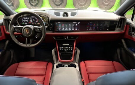 Porsche Cayenne III, 2025 год, 18 900 000 рублей, 2 фотография