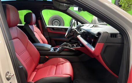 Porsche Cayenne III, 2025 год, 18 900 000 рублей, 10 фотография