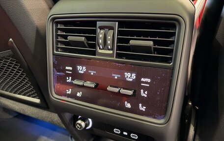 Porsche Cayenne III, 2025 год, 18 900 000 рублей, 13 фотография