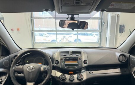 Toyota RAV4, 2011 год, 1 379 000 рублей, 12 фотография