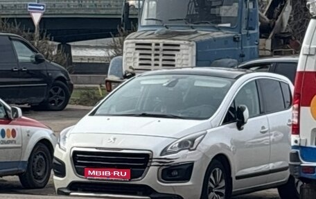 Peugeot 3008 I рестайлинг, 2014 год, 900 000 рублей, 1 фотография