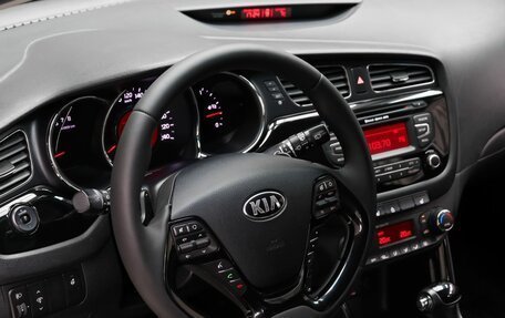 KIA cee'd III, 2013 год, 1 030 000 рублей, 10 фотография