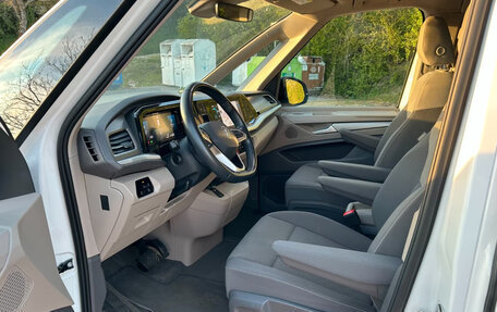 Volkswagen Multivan, 2023 год, 4 309 058 рублей, 6 фотография