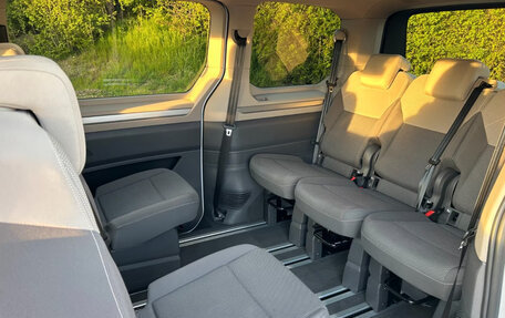 Volkswagen Multivan, 2023 год, 4 309 058 рублей, 10 фотография