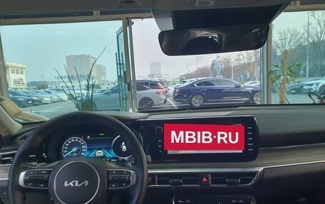 KIA K5, 2021 год, 2 180 000 рублей, 9 фотография