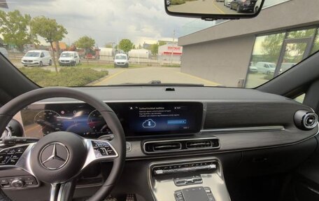 Mercedes-Benz V-Класс, 2026 год, 14 500 000 рублей, 6 фотография