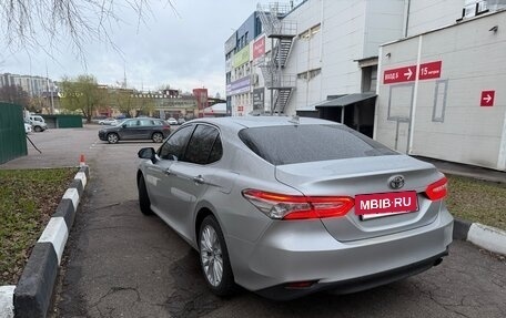 Toyota Camry, 2018 год, 2 500 000 рублей, 6 фотография