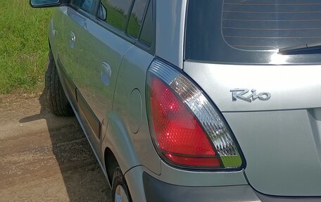 KIA Rio II, 2007 год, 530 000 рублей, 3 фотография