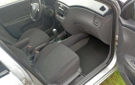 KIA Rio II, 2007 год, 530 000 рублей, 17 фотография