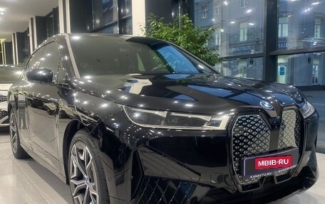 BMW iX, 2021 год, 8 000 000 рублей, 6 фотография