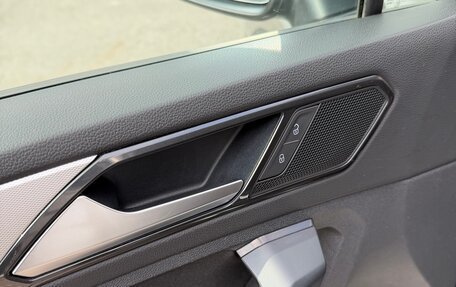 Volkswagen Tiguan II, 2017 год, 2 370 000 рублей, 13 фотография