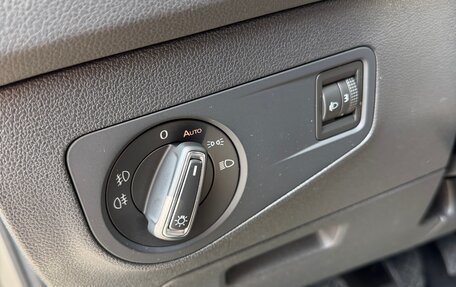 Volkswagen Tiguan II, 2017 год, 2 370 000 рублей, 15 фотография