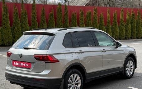 Volkswagen Tiguan II, 2017 год, 2 370 000 рублей, 7 фотография