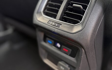 Volkswagen Tiguan II, 2017 год, 2 370 000 рублей, 21 фотография