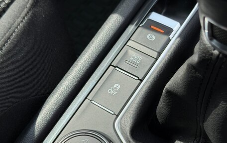 Volkswagen Tiguan II, 2017 год, 2 370 000 рублей, 34 фотография