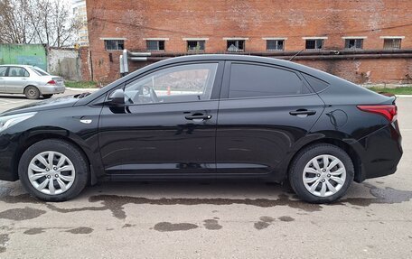 Hyundai Solaris II рестайлинг, 2018 год, 1 215 000 рублей, 4 фотография