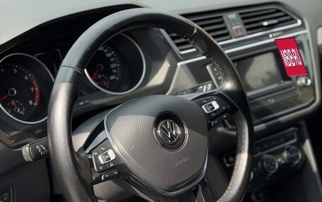 Volkswagen Tiguan II, 2017 год, 2 370 000 рублей, 36 фотография