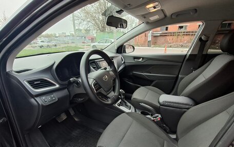 Hyundai Solaris II рестайлинг, 2018 год, 1 215 000 рублей, 15 фотография