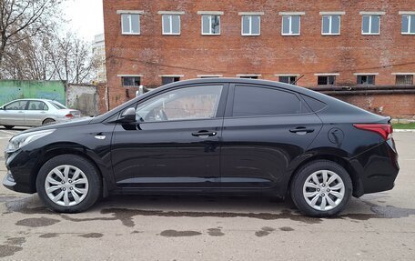 Hyundai Solaris II рестайлинг, 2018 год, 1 215 000 рублей, 17 фотография