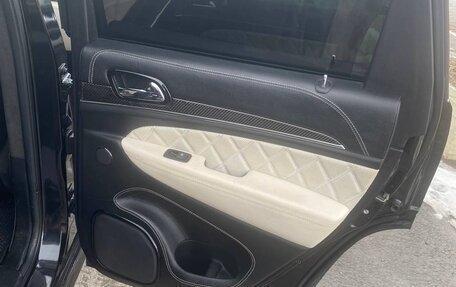 Jeep Grand Cherokee, 2014 год, 4 000 000 рублей, 13 фотография