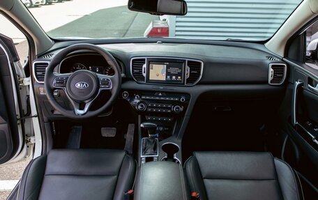 KIA Sportage IV рестайлинг, 2018 год, 1 695 000 рублей, 16 фотография