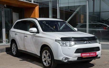 Mitsubishi Outlander III рестайлинг 3, 2012 год, 1 559 000 рублей, 5 фотография