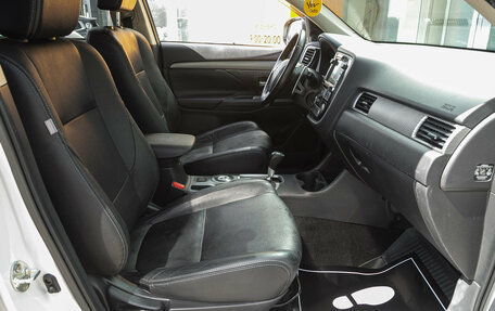 Mitsubishi Outlander III рестайлинг 3, 2012 год, 1 559 000 рублей, 18 фотография