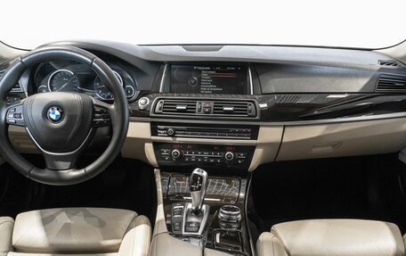 BMW 5 серия, 2014 год, 2 890 000 рублей, 6 фотография