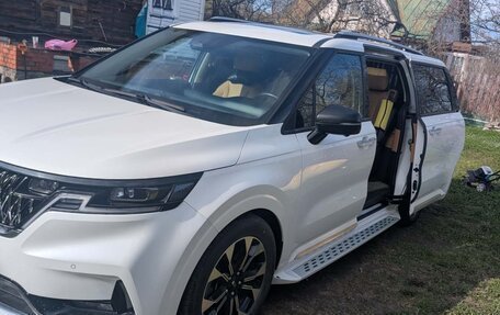 KIA Carnival, 2021 год, 4 800 000 рублей, 5 фотография