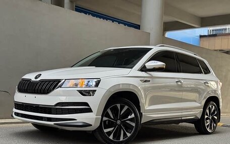 Skoda Karoq I, 2022 год, 2 190 000 рублей, 1 фотография