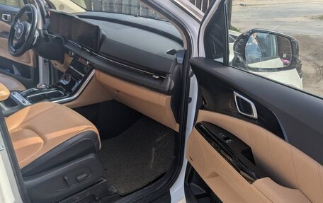 KIA Carnival, 2021 год, 4 800 000 рублей, 17 фотография