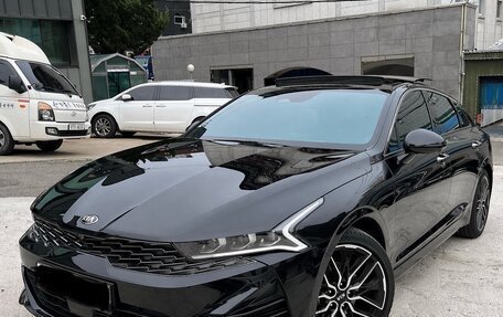 KIA K5, 2022 год, 2 200 000 рублей, 1 фотография