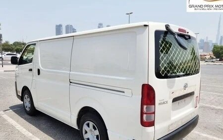 Toyota HiAce H200, 2022 год, 6 500 000 рублей, 6 фотография
