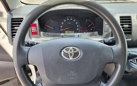 Toyota HiAce H200, 2022 год, 6 500 000 рублей, 13 фотография