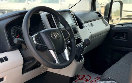 Toyota HiAce H300, 2026 год, 6 500 000 рублей, 16 фотография