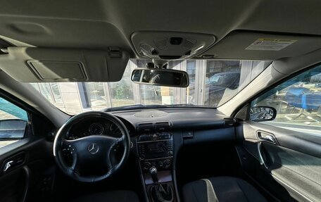 Mercedes-Benz C-Класс, 2006 год, 590 000 рублей, 11 фотография