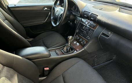 Mercedes-Benz C-Класс, 2006 год, 590 000 рублей, 15 фотография