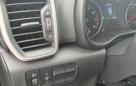 KIA Sportage IV рестайлинг, 2020 год, 2 350 000 рублей, 10 фотография