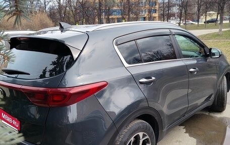 KIA Sportage IV рестайлинг, 2020 год, 2 350 000 рублей, 5 фотография