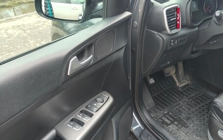 KIA Sportage IV рестайлинг, 2020 год, 2 350 000 рублей, 9 фотография