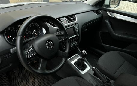 Skoda Octavia, 2015 год, 950 000 рублей, 6 фотография